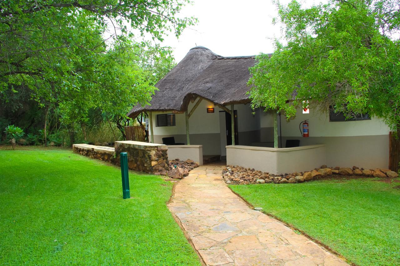 Bush Bungalows At Sun City Resort Рюстенбург Экстерьер фото